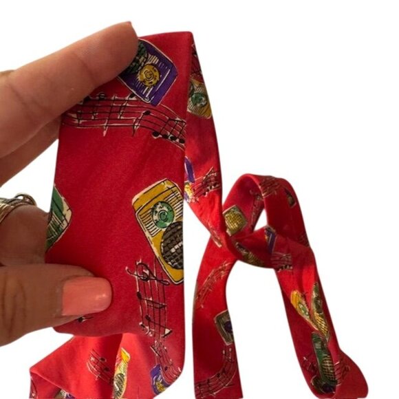 Polo Ralph Lauren Red Silk Tie With Radio & Musical Note Print - Picture 7 of 7